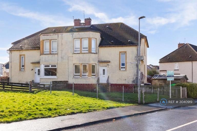 2 bedroom flat in Oxford St, Coatbridge, ML5 (2 bed) (#3040919)