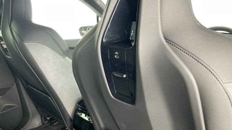 2025 BMW iX 300kW xDrive45 M Sport 101kWh 5dr Auto Electric Estate Estate Electric Automatic