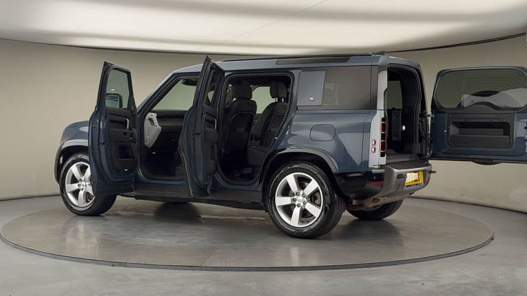 2021 Land Rover Defender 110 2.0 P400e 15.4kWh X-Dynamic S SUV 5dr Petrol Plug-in Hybrid Auto 4WD...