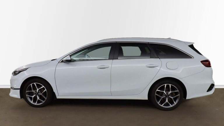 2021 Kia Ceed 1.5T GDi ISG 3 5dr ESTATE PETROL Manual
