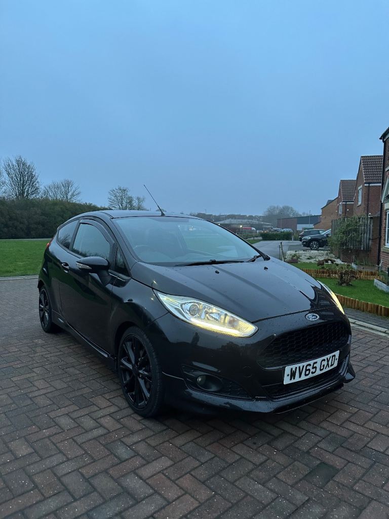 2015 ford fiesta zetec s stop/start 