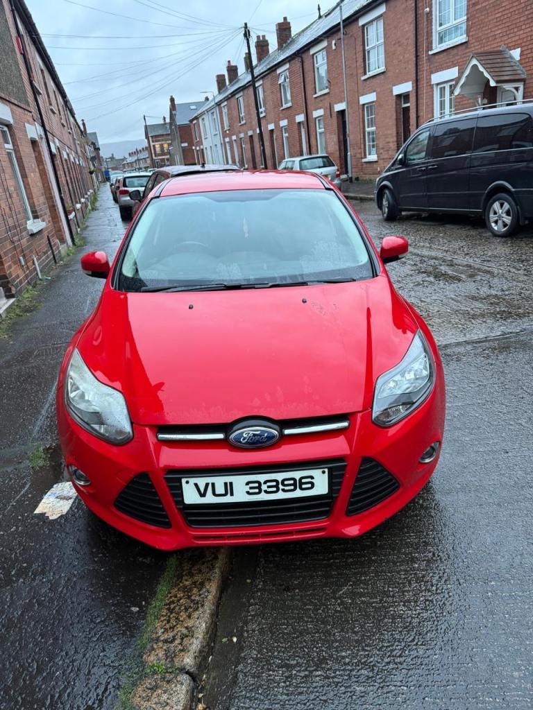 Ford, FOCUS, Hatchback, 2012, Manual, 1560 (cc), 5 doors