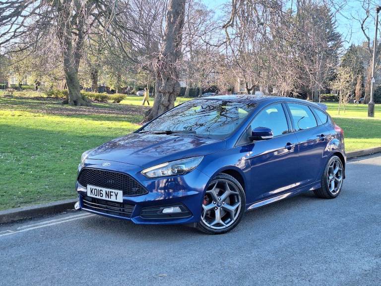 Ford, FOCUS, Hatchback, 2016, Manual, 1999 (cc), 5 doors