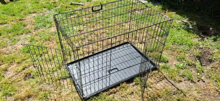 Folding Dog Crate / Cage