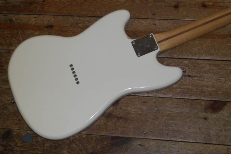 2017 Fender Mustang Player guitar