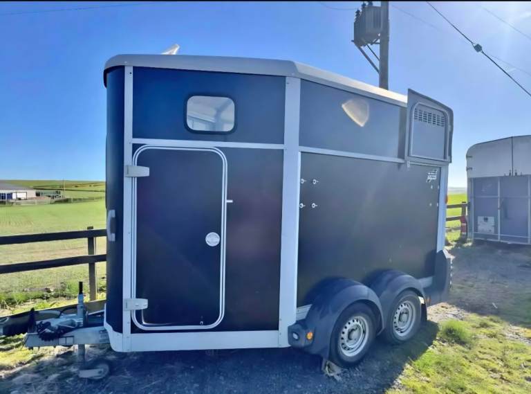 Sturdy Black & Grey Horse Trailer - Good Condition