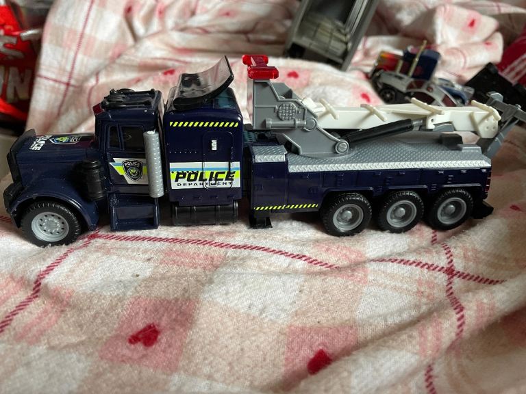Police truck 