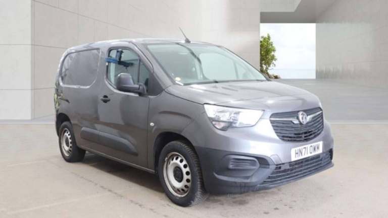 2021 Vauxhall Combo 2300 15 Turbo D 100ps H1 Dynamic Van PANEL VAN Diesel Manual