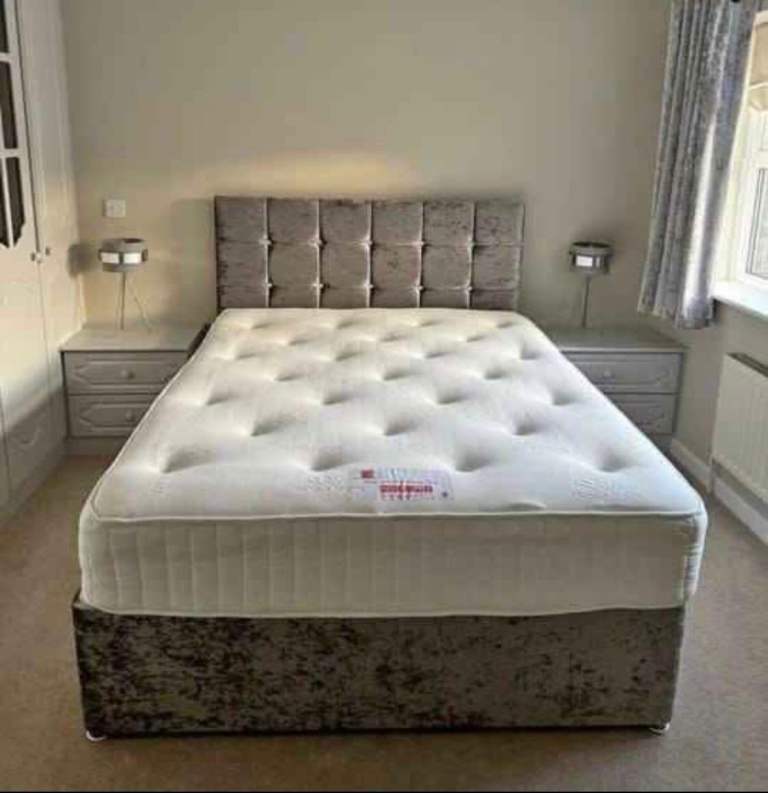 image for Plush Velvet Double Divan Bed With Drawers Single Size Bed