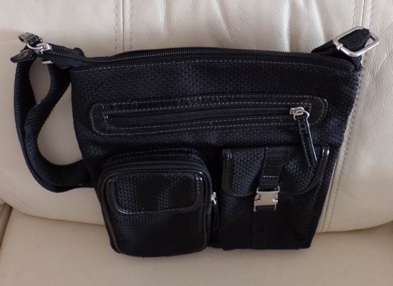 image for Ladies Black Crossover/Shoulder Bag