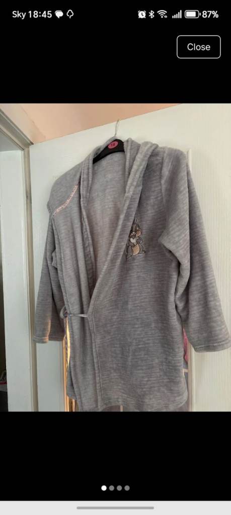 Thumper dressing gown