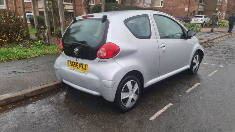 Toyota, AYGO, Hatchback, 2006, Manual, 998 (cc), 3 doors