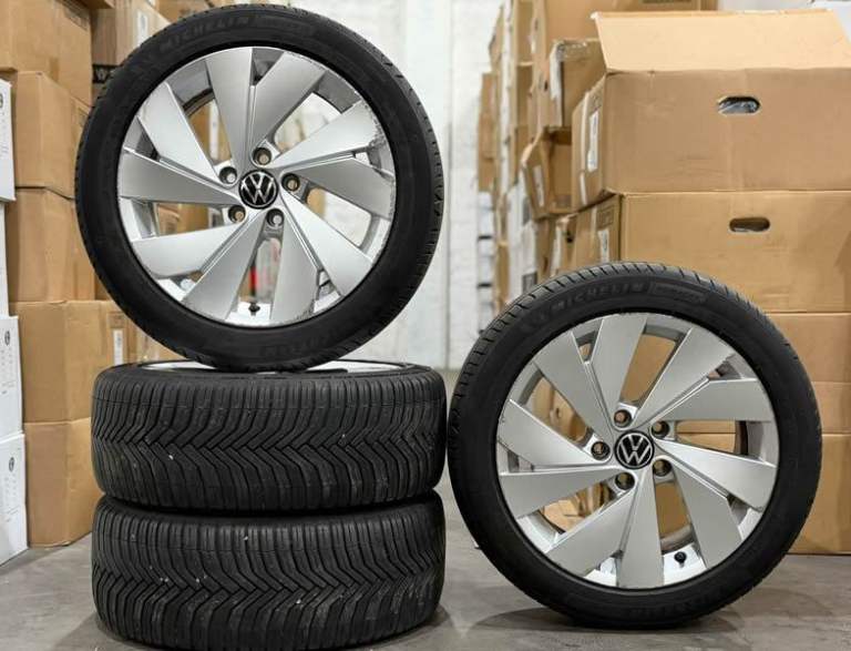 17" Genuine VW BELMONT Alloys & MICHELIN Tyres 5H0601025C