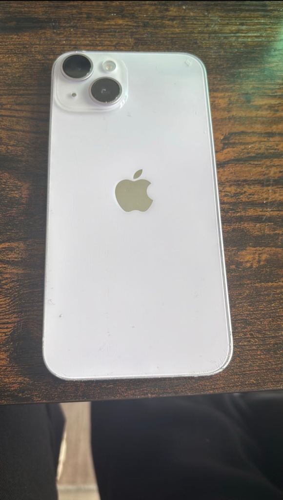 Apple iPhone 14 – Lavender, with front crack 