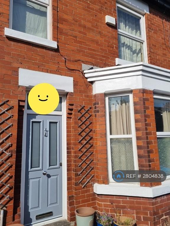 3 bedroom house in Longford Road West, Chorlton, M21 (3 bed) (#2804838)