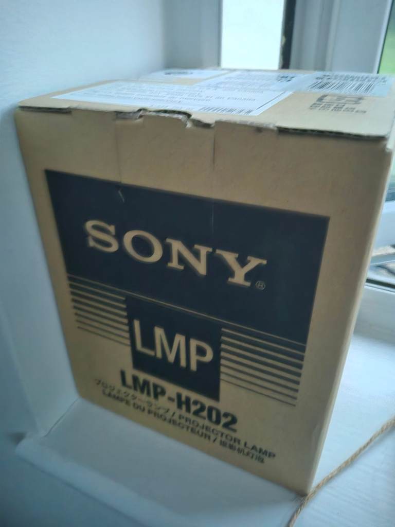 Sony LMP H202 projector lamp