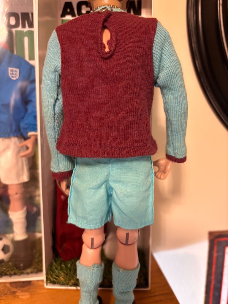 VINTAGE ACTION MAN ORIGINAL ASTON VILLA SIDEBURNS FOOTBALL/FOOTBALLER