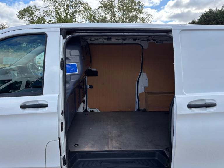 MERCEDES-BENZ VITO 1.7 110 CDI Progressive 2021