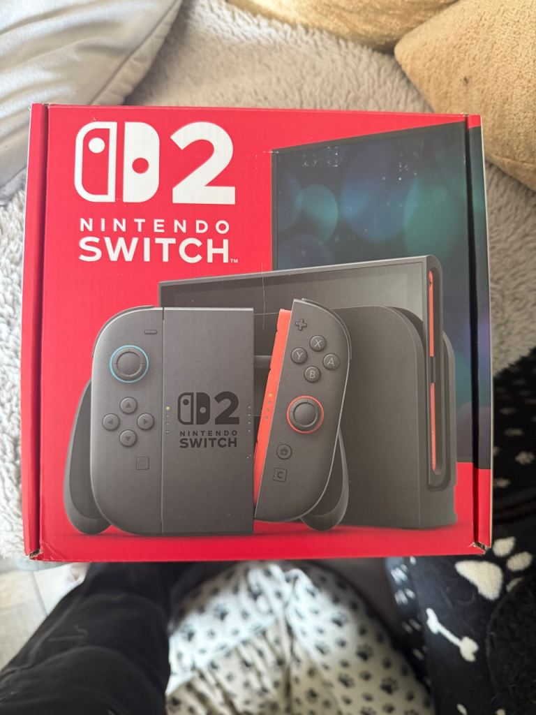 Nintendo switch 2 with box and all accesories leads dock etc good as new