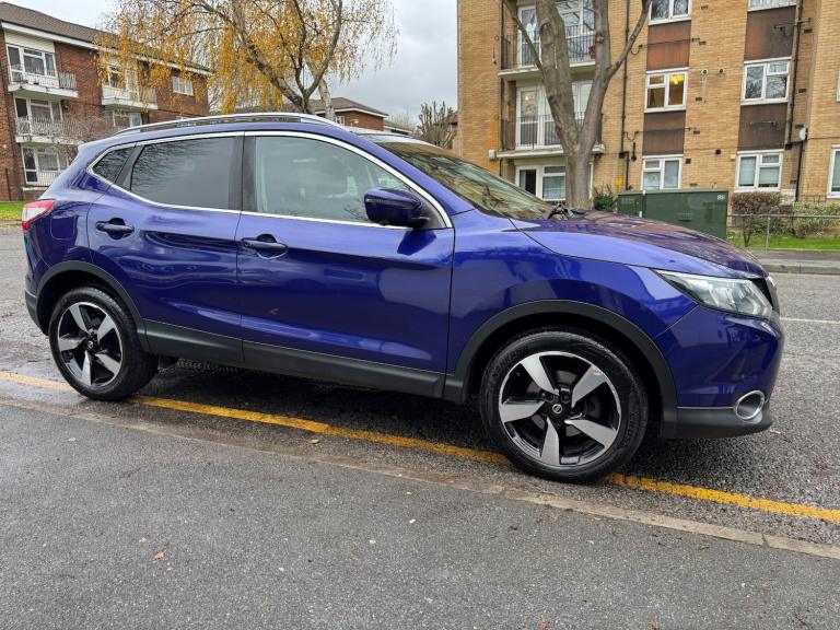 2015 Nissan Qashqai 1.6 dCi N-Tec+ 5dr Xtronic HATCHBACK Diesel Automatic