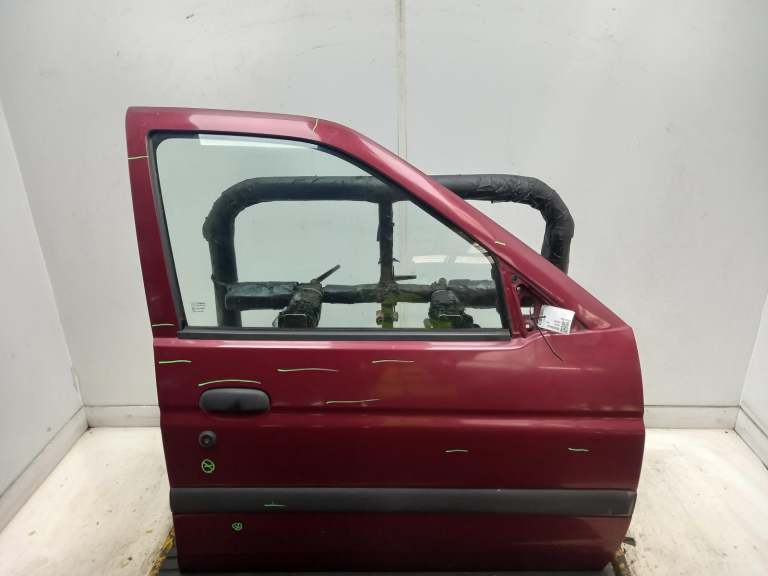 Ford Escort Right Front Door O/S 1995-2002 5 Door Hatchback 1055087