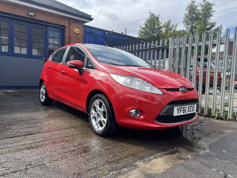 2012 Ford Fiesta 1.4 Zetec 5dr HATCHBACK PETROL Manual