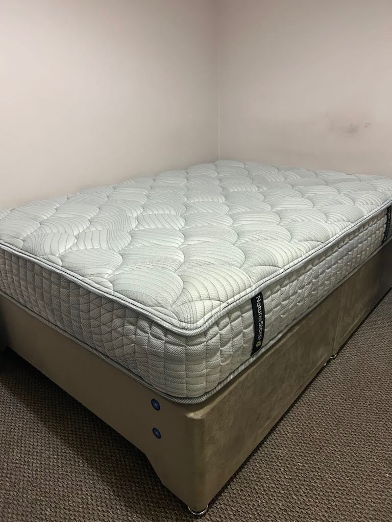 Double Divan bed back care mattress 