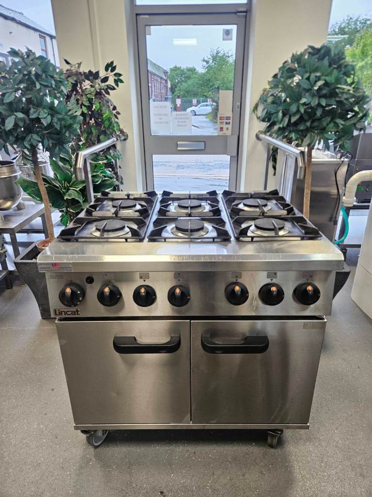 Lincat Phoenix Natural Gas 6 Burner Cooker / Oven Range Heavy Duty (UK Made)