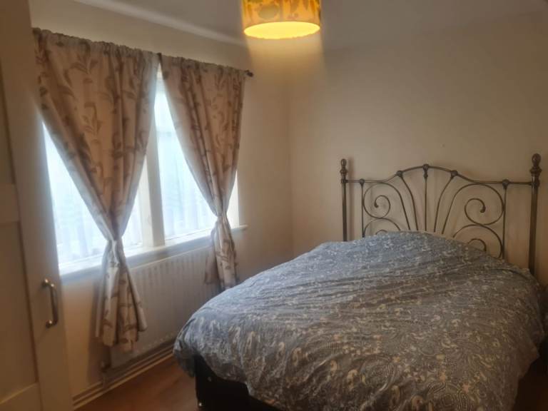 Big Room to let in Bexleyheath 