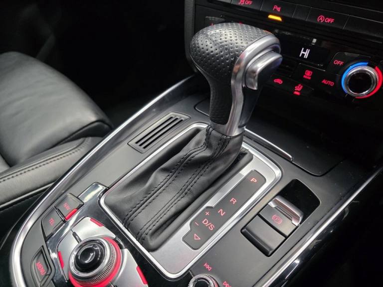 2014 Audi Q5 2.0 TDI S line Plus SUV 5dr Diesel S Tronic quattro Euro 5 (s/s) (177 ps) ESTATE Die...