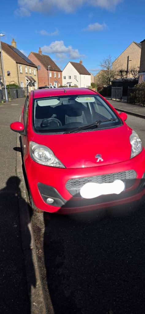 Peugeot, 107, Hatchback, 2014, Manual, 998 (cc), 3 doors