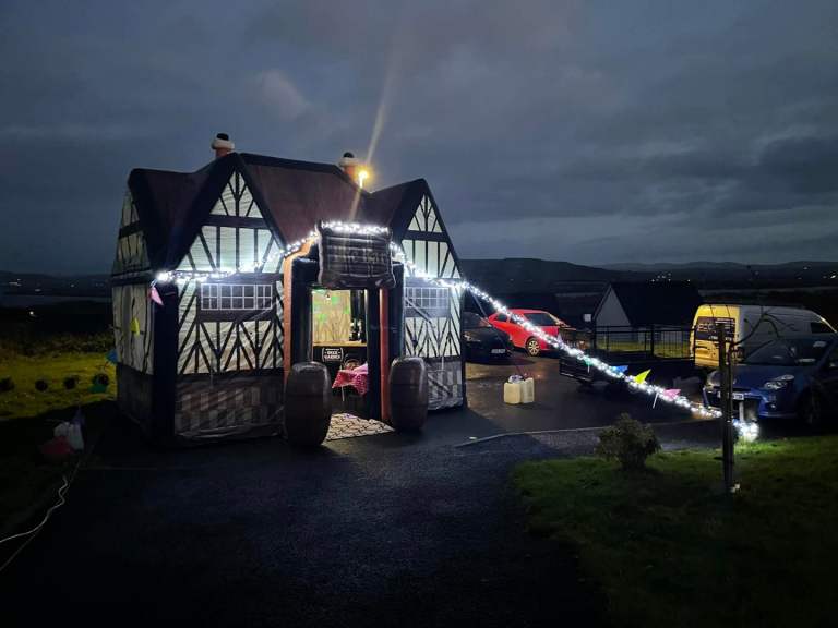 Partyline bouncy castles 