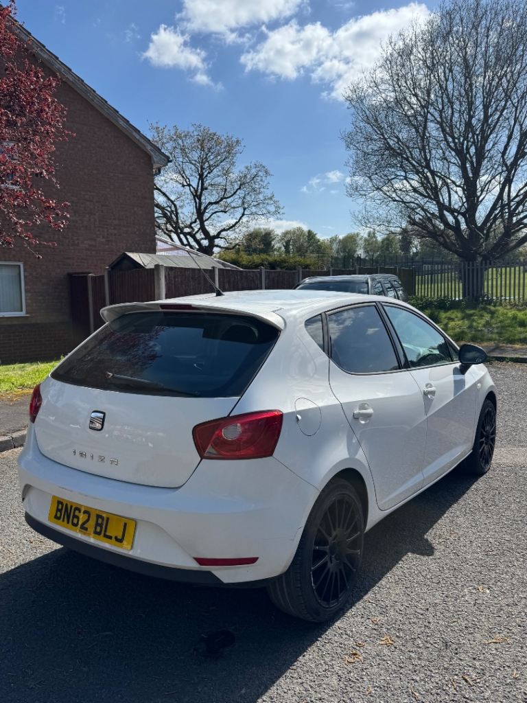 Seat Ibiza 1.4l petrol 2013