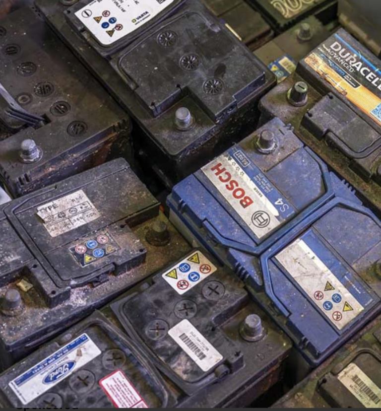 Old car battery’s or motor cycle battery’s wanted 