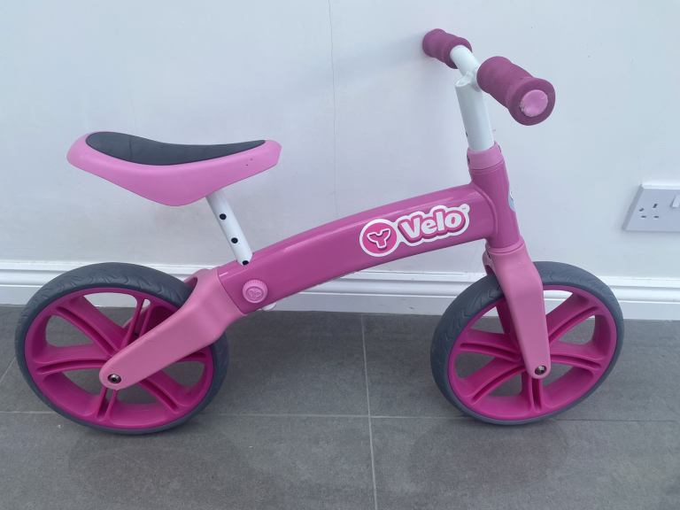 Velo pink Balance bike. Like new 3+yrs. 