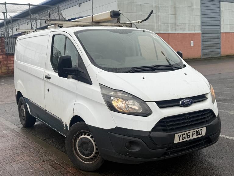 2016 Ford Transit Custom 2.2 TDCi 125ps Low Roof Van/runs mint  PANEL VAN Diesel Manual