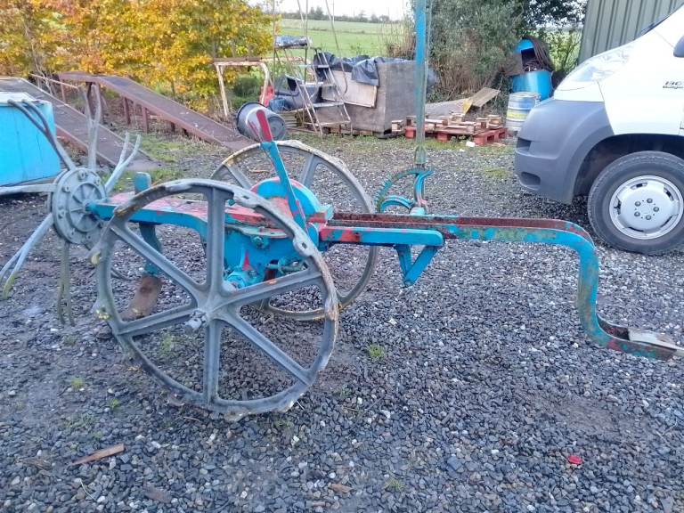 Potato digger j Wallace and sons glasgow