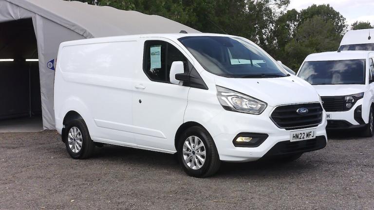 2022 Ford Transit Custom 280 LIMITED L1 SWB WITH AIR CONDITIONING,SENSORS,ALLOYS AND MORE Panel V...