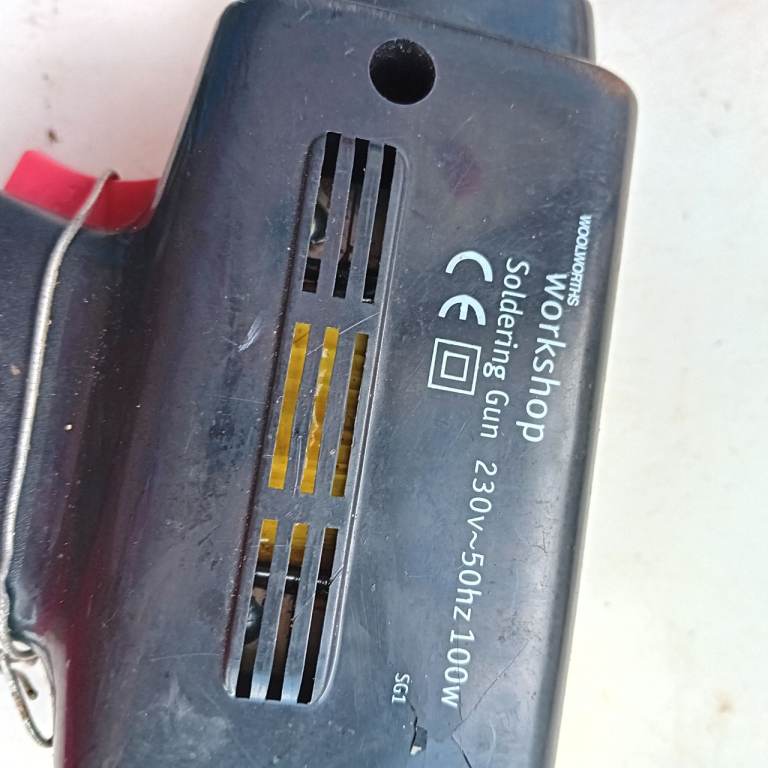 WOOLWORTHS WORKSHOP SOLDERING GUN POST OR COLLECT CF39 8DG