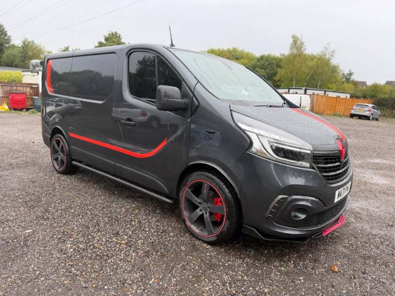 2021 Renault Trafic 2.0 dCi ENERGY 28 Sport SWB Standard Roof Euro 6 (s/s) 5dr PANEL VAN Diesel M...