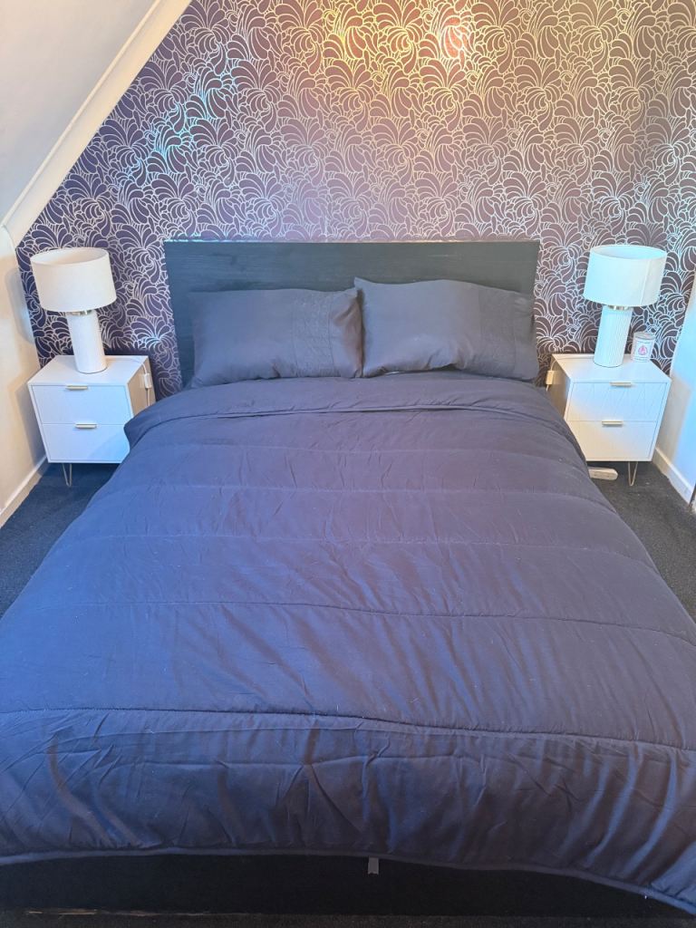 Double Ottoman Bed – Quick Sale £50 incl Mattress
