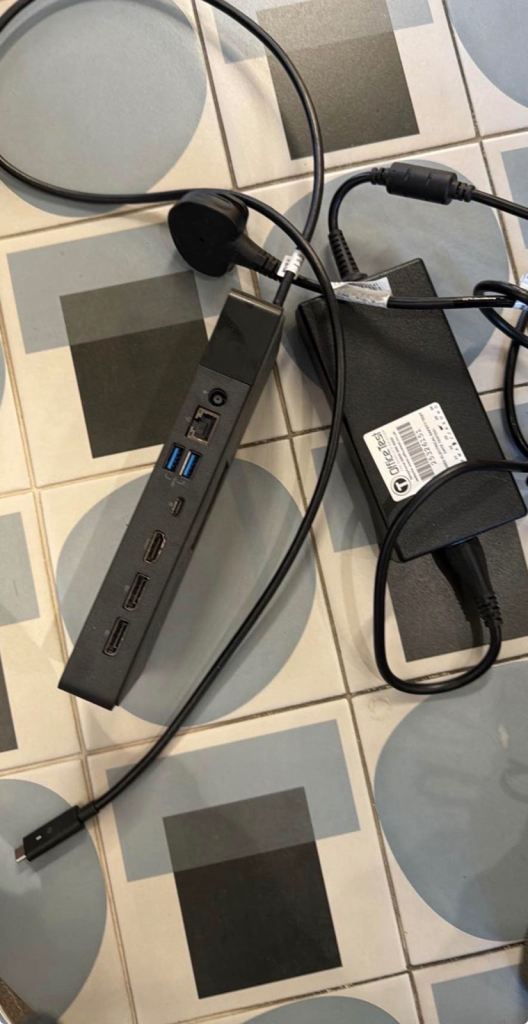 Dell Docking station K20A