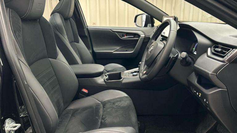 2025 Toyota RAV4 2.5 PHEV GR Sport 5dr CVT ESTATE PETROL/ELECTRIC Automatic