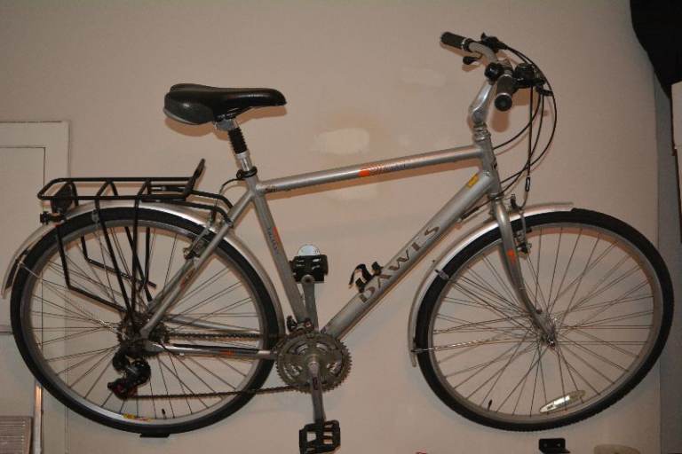Dawes Kalahari Hybrid Bike 21" Frame - Like New Condition