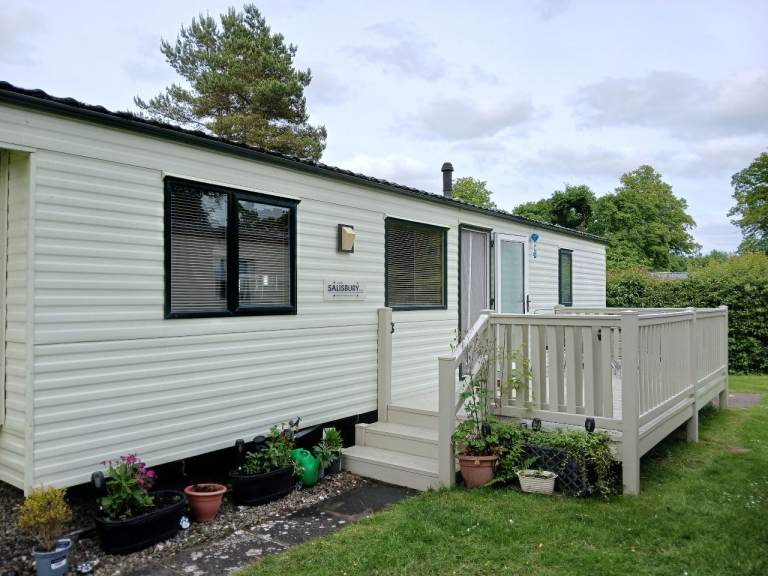 Static caravan
