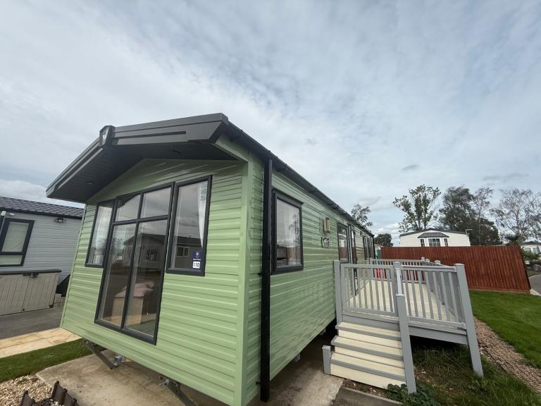 Static caravan Willerby Manor for sale at Manor House Holiday Park Retford DN22.