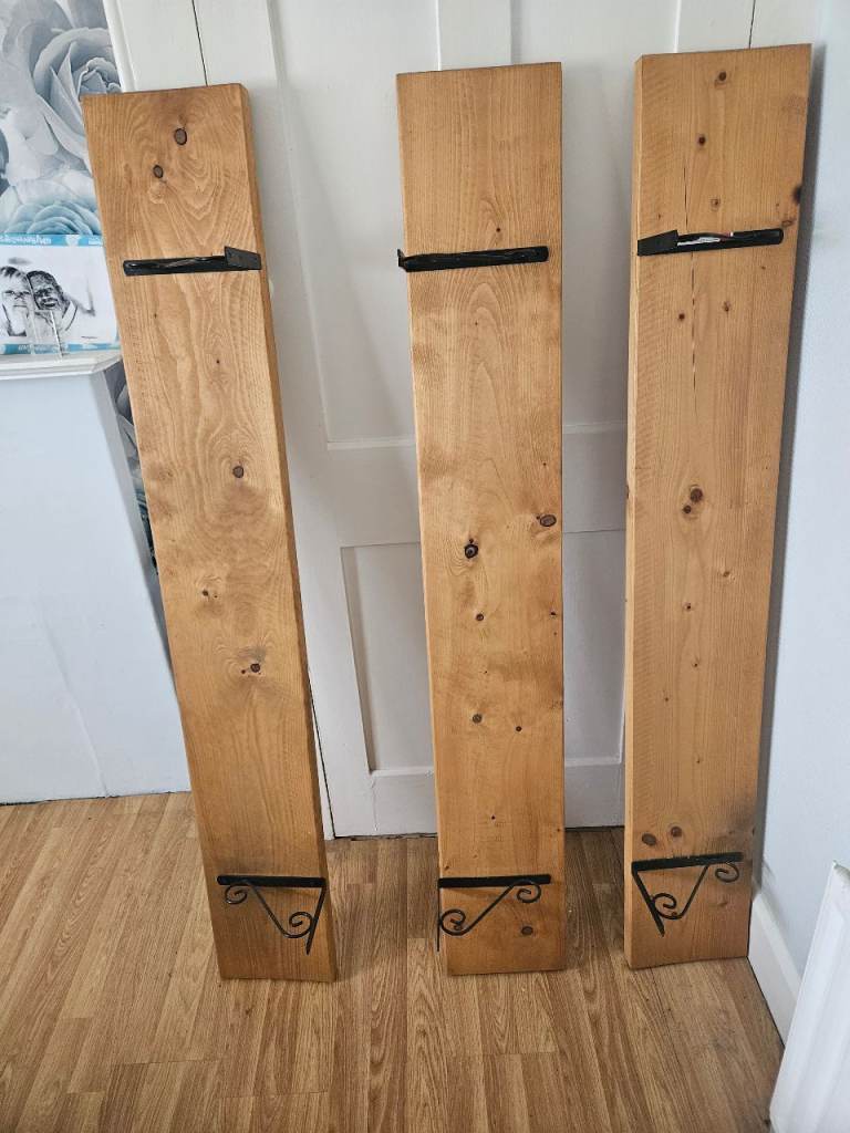 3 sid wood shelves 