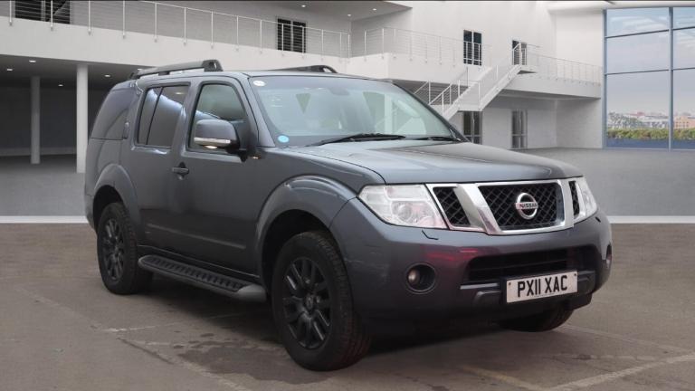 2011 (11) NISSAN PATHFINDER TEKNA DCI 188 | Diesel | MOT 04/26 | 8 SERVICES