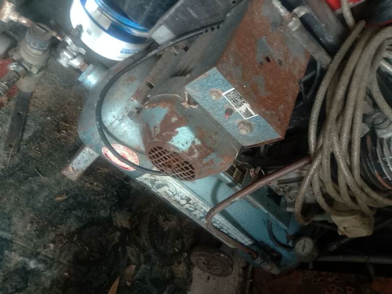 Compressor 