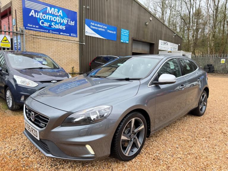 2016 Volvo V40 D2 [120] R DESIGN Nav 5dr HATCHBACK DIESEL Manual